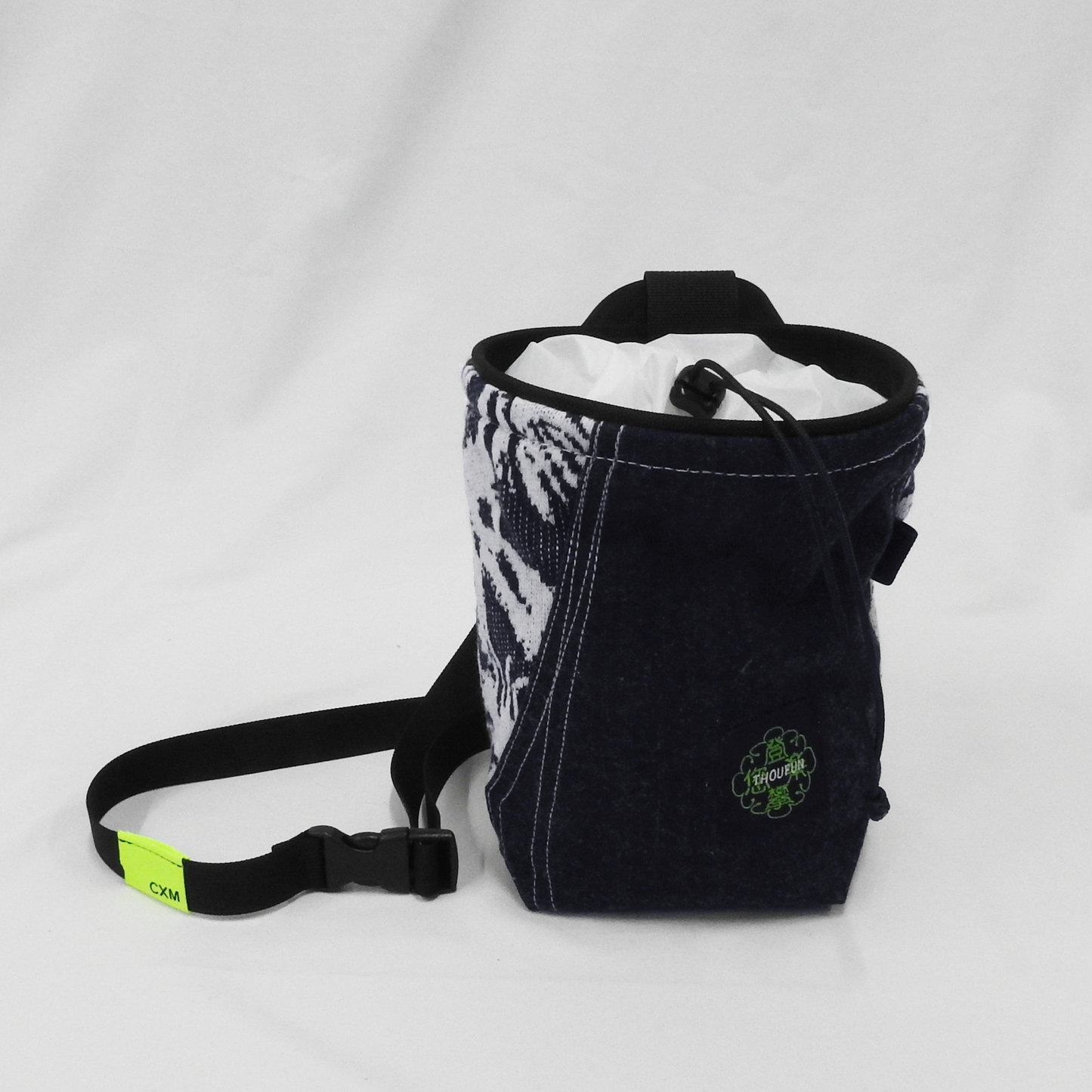 THOUFUN ×CXM Chalk bag with belt 【LAPOCHE】　ネイビーパームJQ×ホワイト